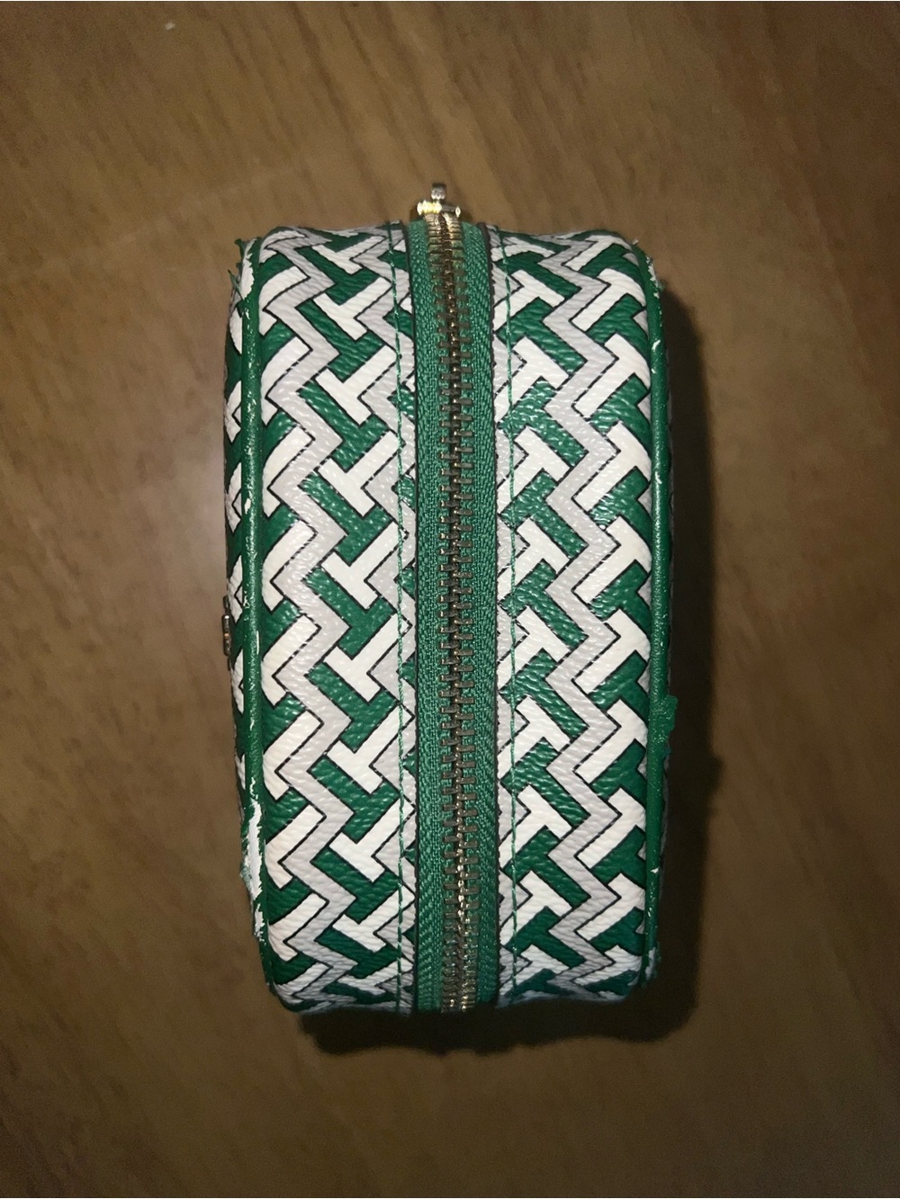 Tory Burch Green & White Woven-Pattern Cosmetic Pouch with Gold Logo - Picture 2 of 8